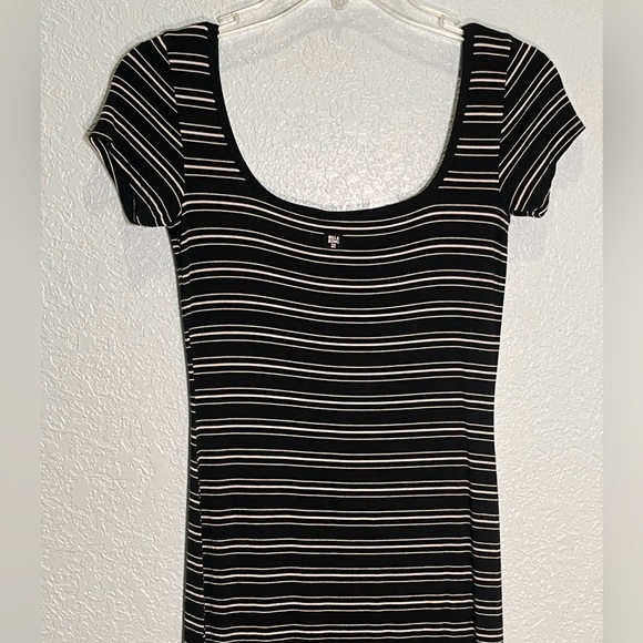 BILLABONG Sexy Black & White Striped Scoop Neck BodyCon Maxi Dress Size 1 - Picture 6 of 9